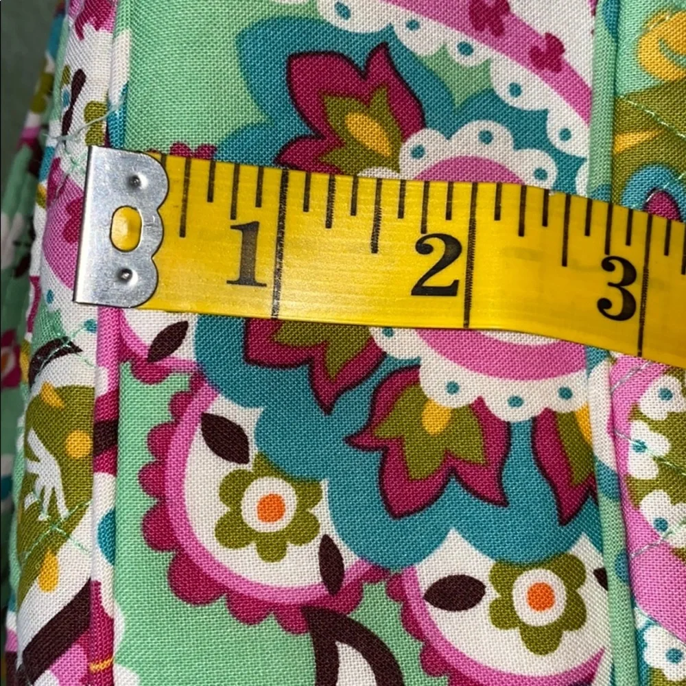 Vera Bradley crossbody purse Paisley green